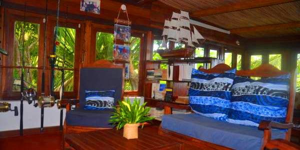 Restaurant boraha village sainte marie